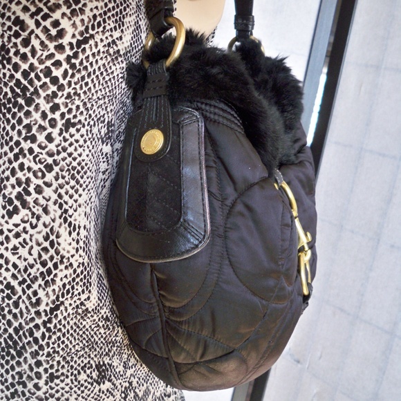 COACH #3587 SOHO SKI HOBO/RABBIT FUR TRIM HANDBAG - Picture 4 of 7